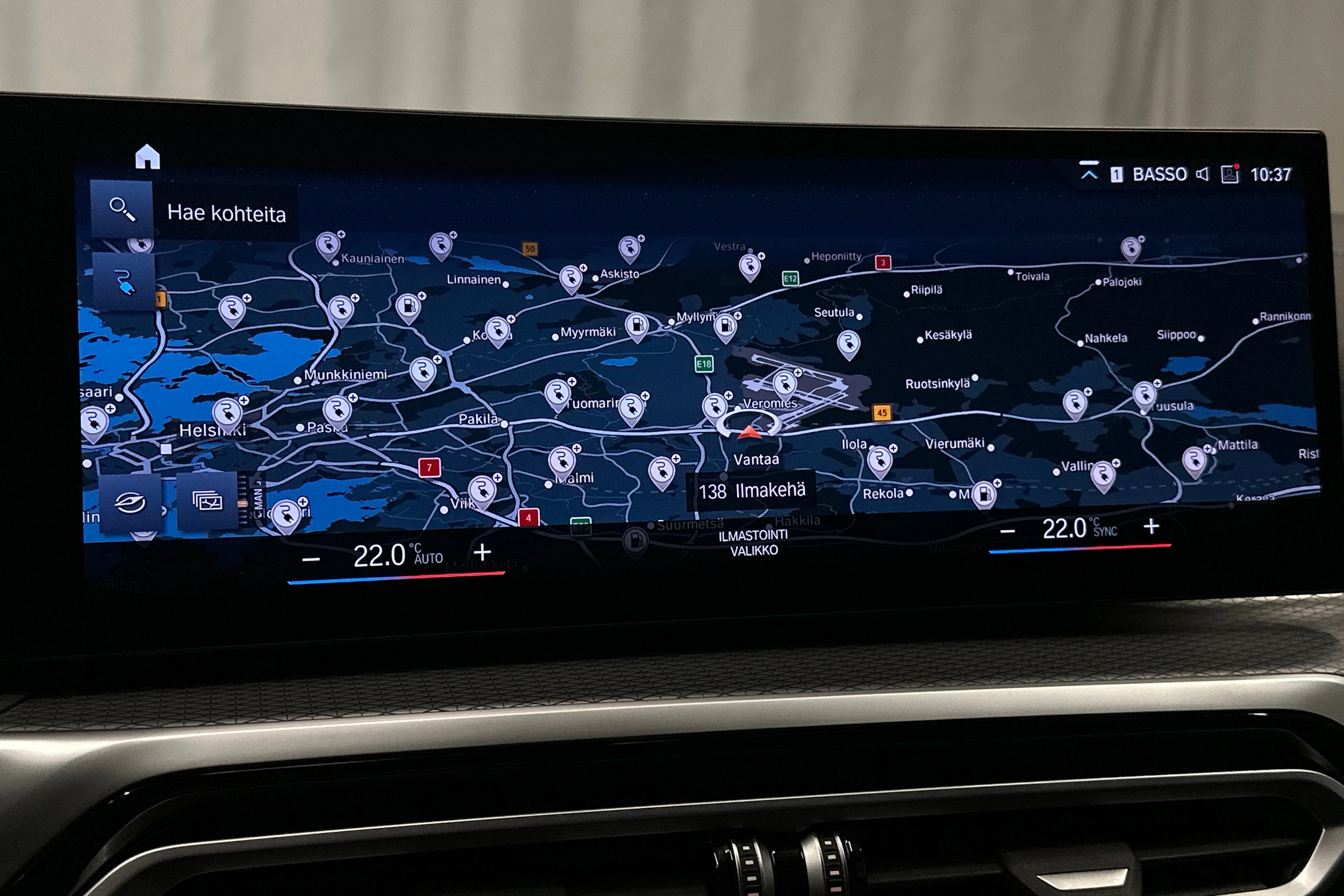 musta BMW i4 M50 2024 kuva 25.