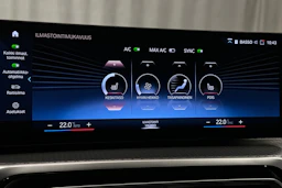 musta BMW i4 M50 2024 kuva 34.