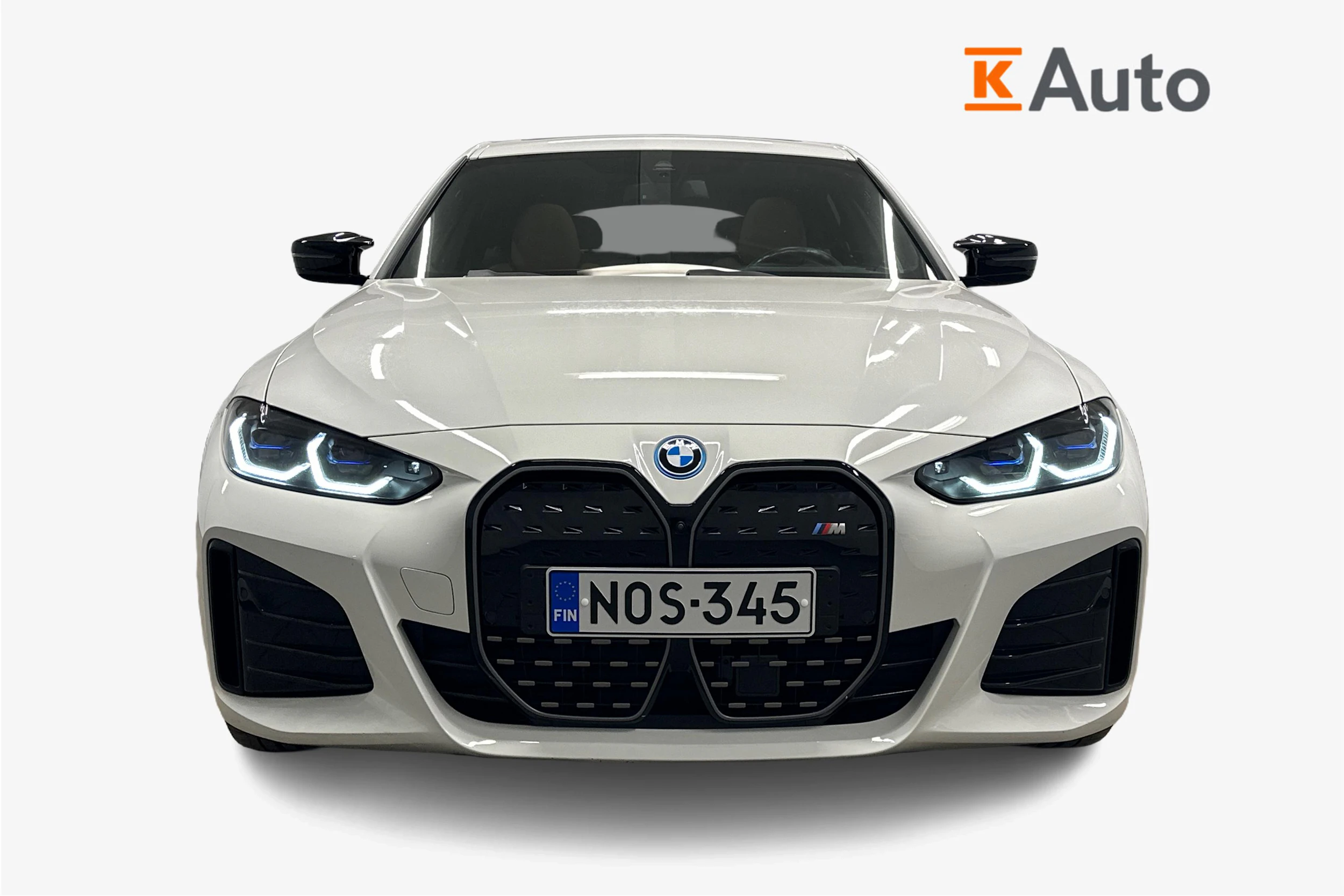 valkoinen BMW i4 M50 2024 kuva 4.