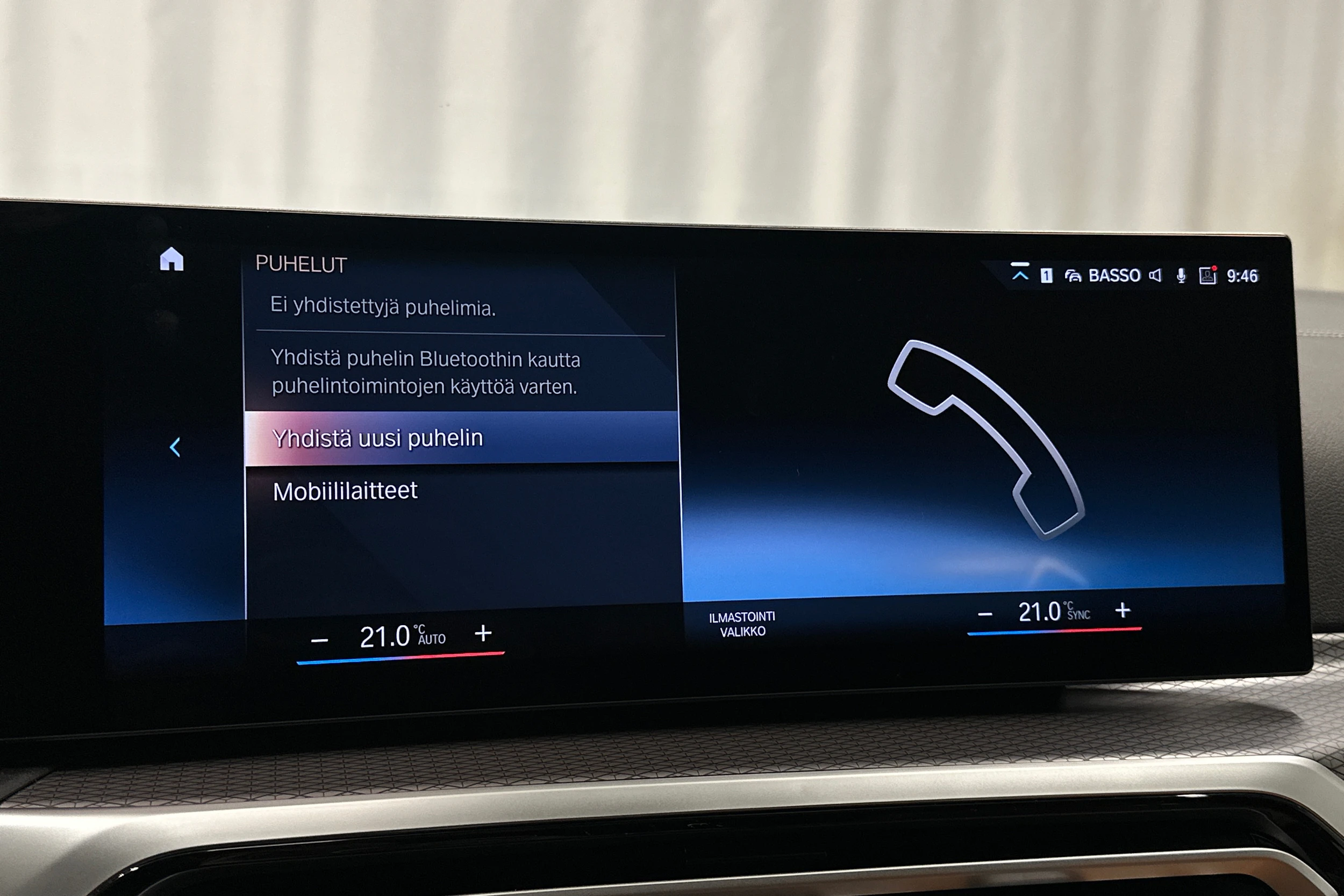 valkoinen BMW i4 M50 2024 kuva 23.