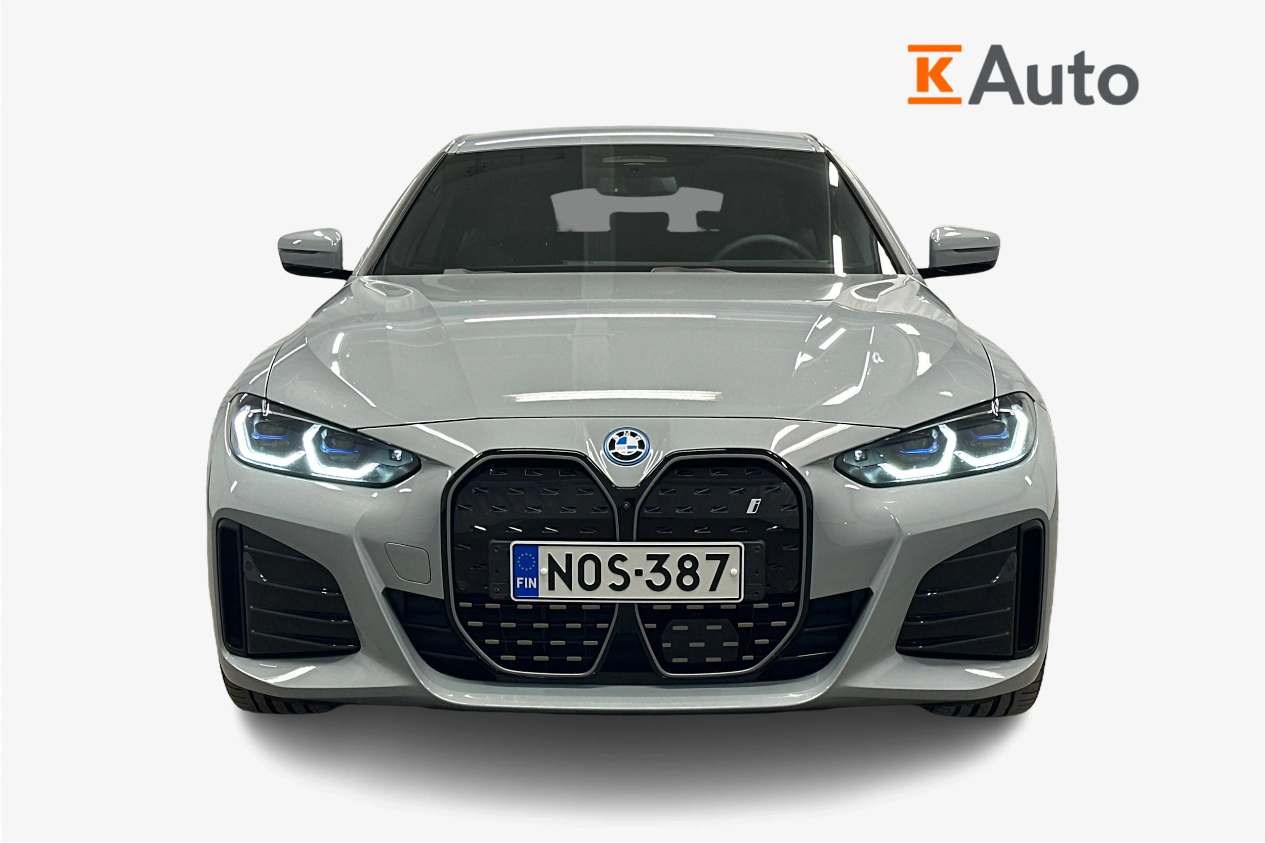 harmaa BMW i4 2024 kuva 4.