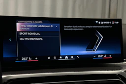 harmaa BMW i4 2024 kuva 24.