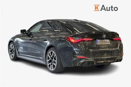 musta BMW i4 2024 kuva 2.