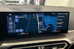 musta BMW i4 M50 2024 kuva 12.