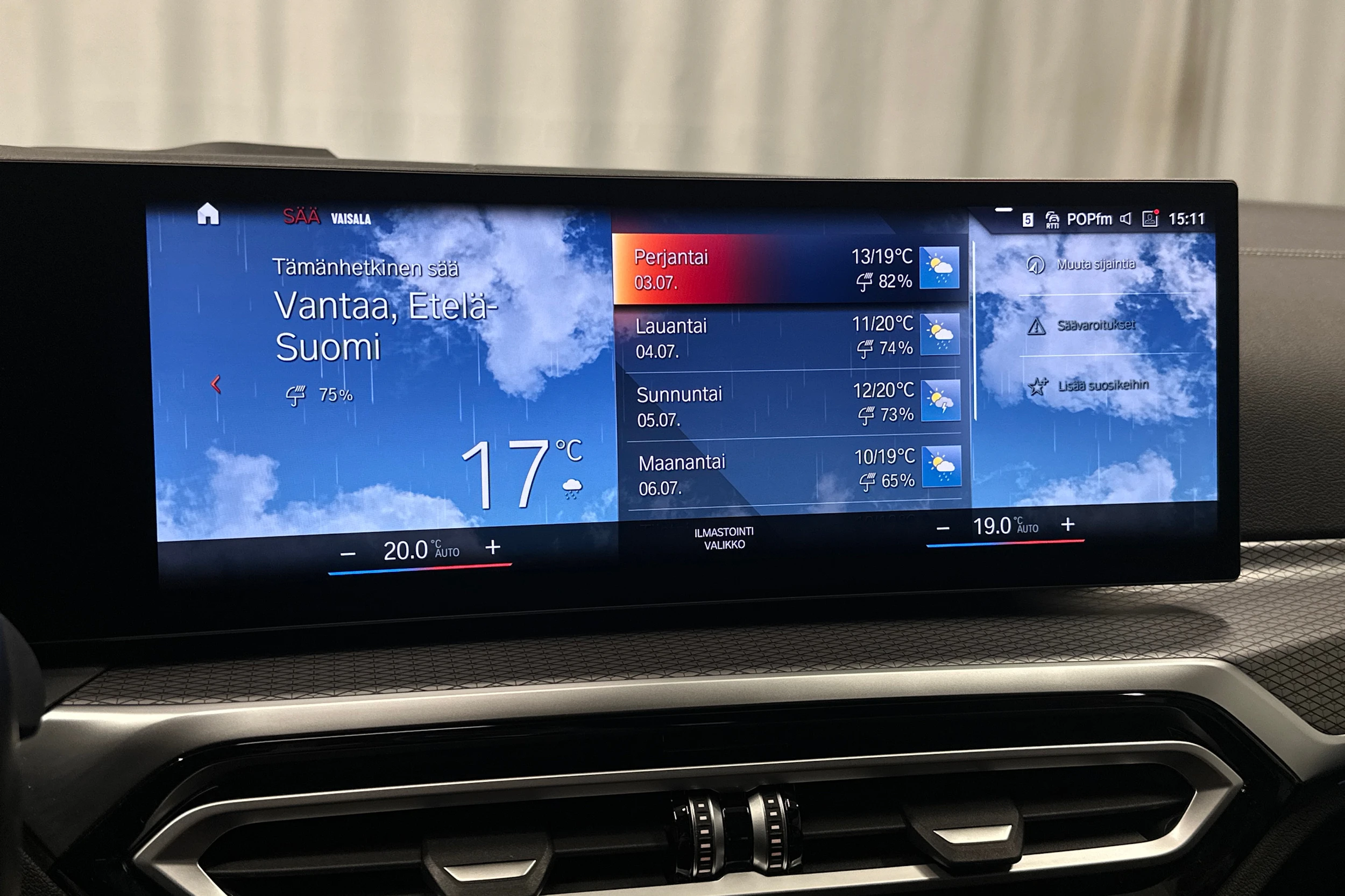 valkoinen BMW i4 2024 kuva 28.