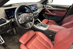 oranssi BMW i4 2024 kuva 7.