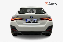valkoinen BMW i4 2024 kuva 3.