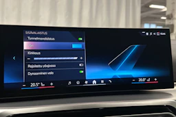 musta BMW i4 2024 kuva 31.
