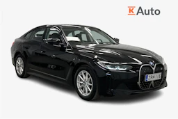 musta BMW i4 2024 kuva 1.