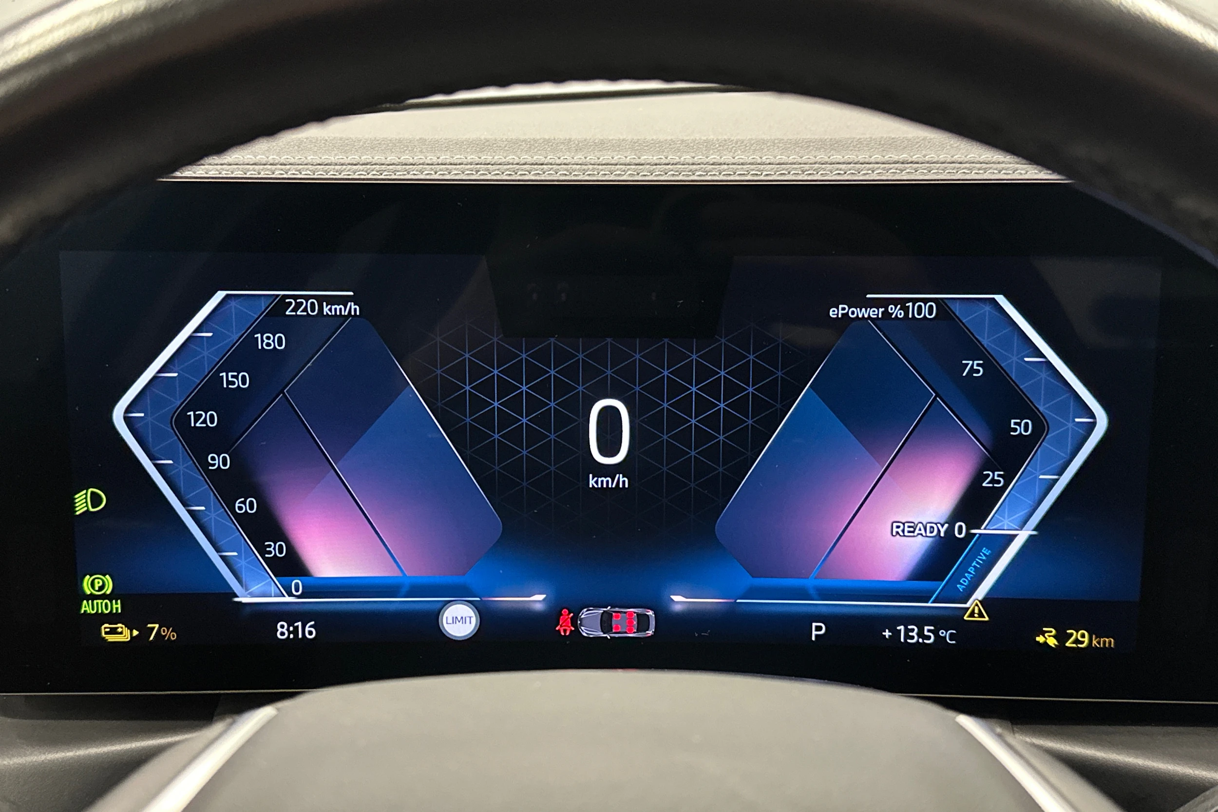 musta BMW i4 2024 kuva 24.