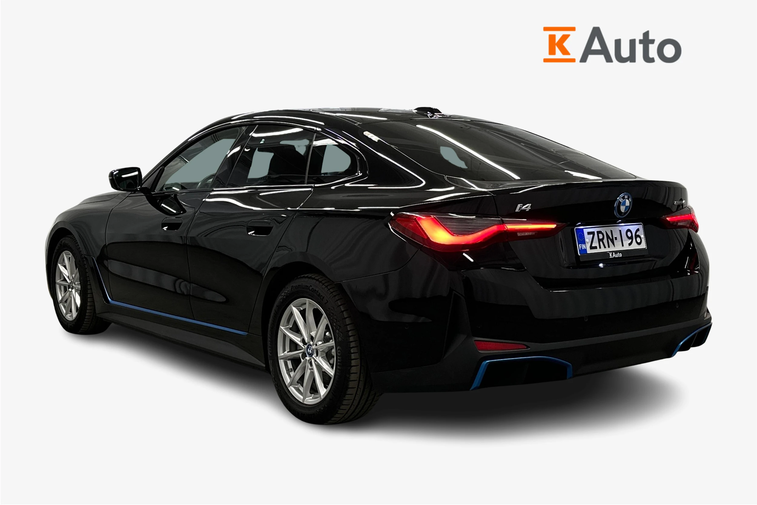 musta BMW i4 2024 kuva 2.