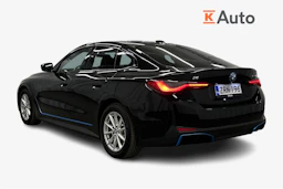 musta BMW i4 2024 kuva 2.