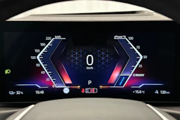 musta BMW i4 2024 kuva 20.
