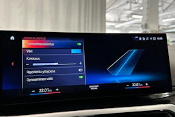 musta BMW i4 2024 kuva 25.