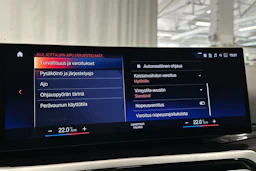 musta BMW i4 2024 kuva 27.