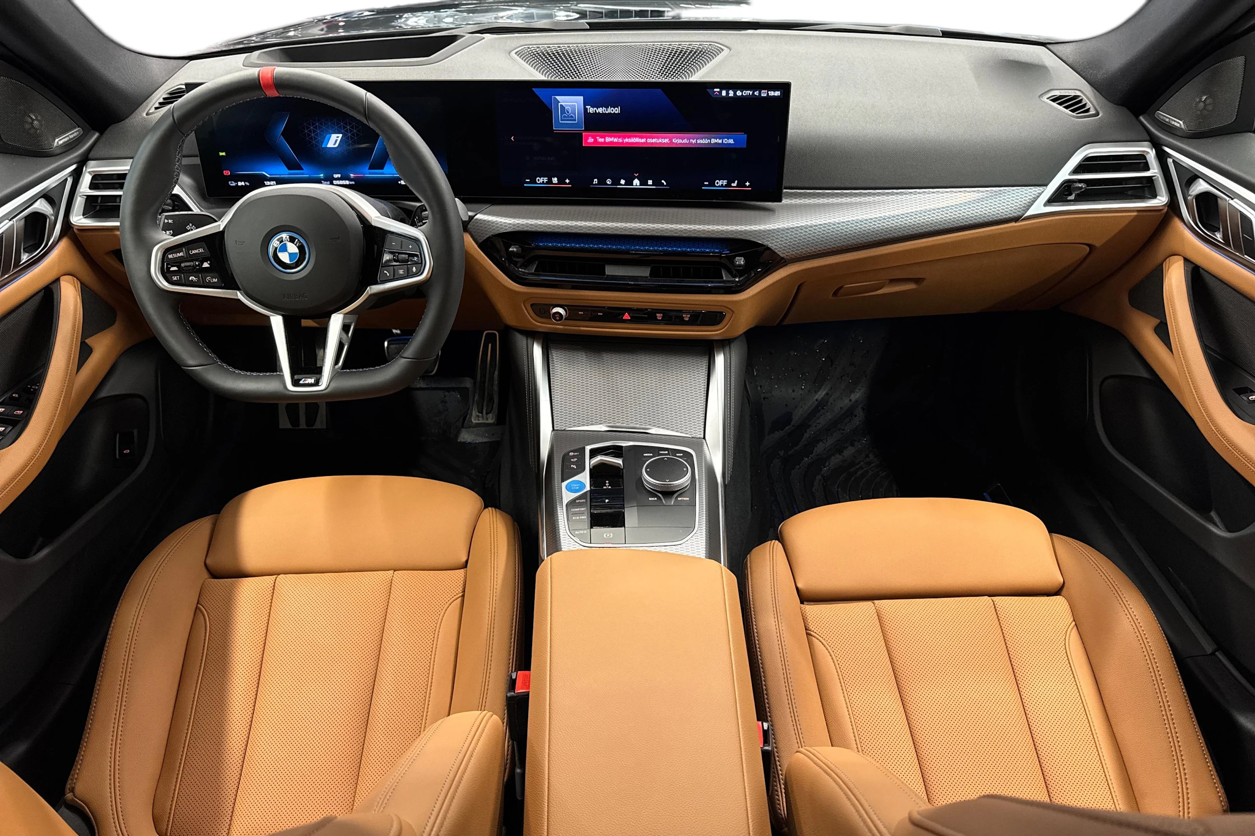 musta BMW i4 2025 kuva 7.