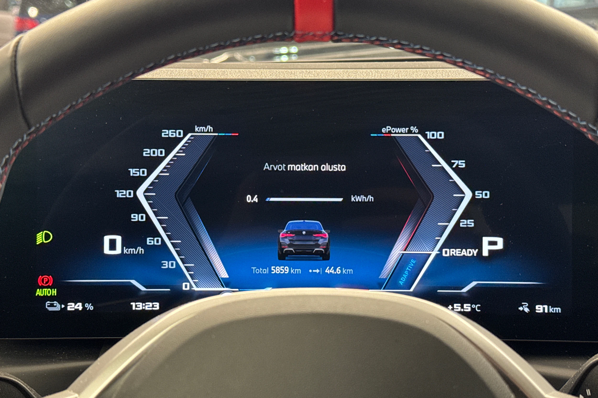 musta BMW i4 2025 kuva 12.