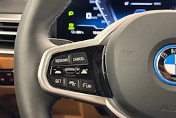 musta BMW i4 2025 kuva 13.