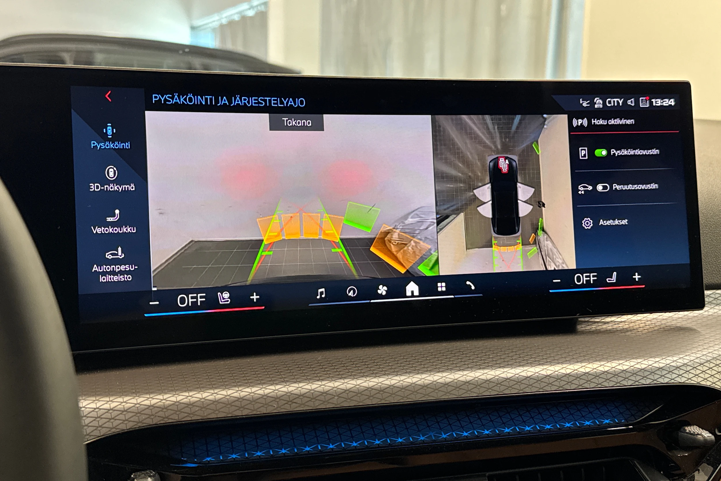 musta BMW i4 2025 kuva 17.