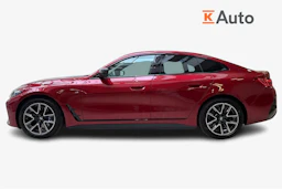 punainen BMW i4 M50 2025 kuva 5.