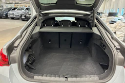 harmaa BMW i4 M60 2025 kuva 28.
