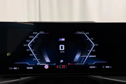Harmaa BMW i4 M60 2026 kuva 18.