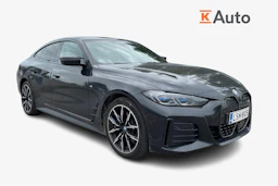 musta BMW i4 M50 2024 kuva 1.