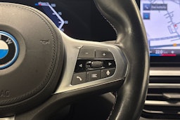 BMW i4 M50 2022 kuva 18.