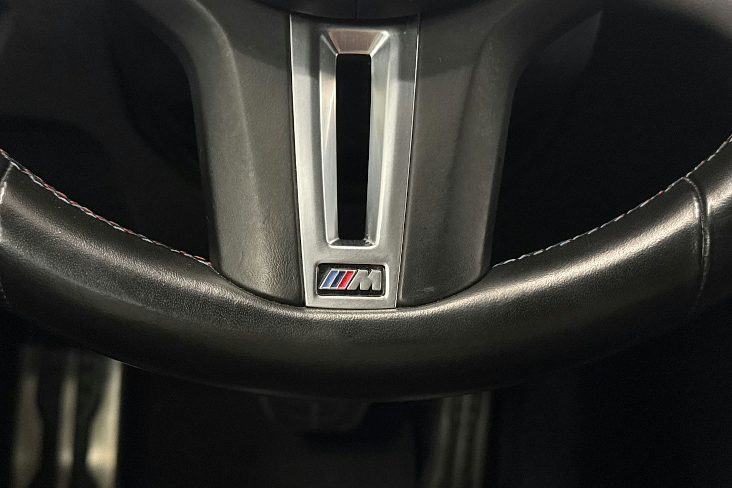 BMW i4 M50 2022 kuva 19.