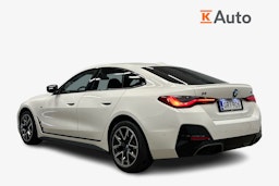 valkoinen BMW i4 M50 2022 kuva 2.