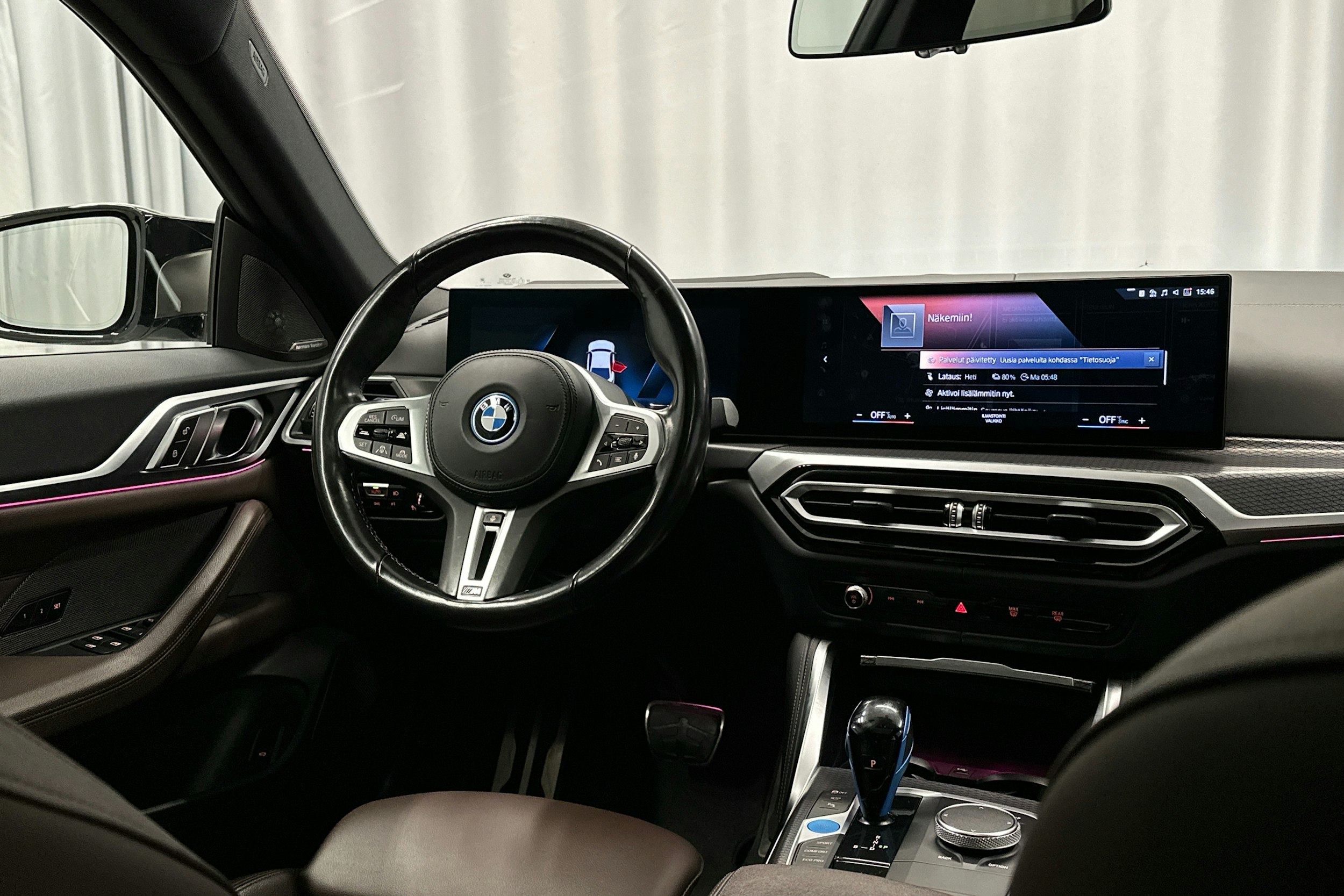 valkoinen BMW i4 M50 2022 kuva 6.