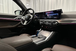 valkoinen BMW i4 M50 2022 kuva 34.