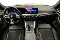 valkoinen BMW i4 M50 2022 kuva 9.