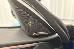 sininen BMW i4 M50 2022 kuva 15.