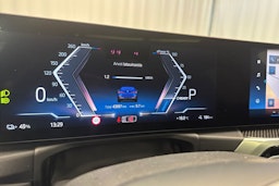 sininen BMW i4 M50 2022 kuva 22.