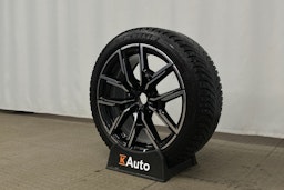 sininen BMW i4 M50 2022 kuva 13.