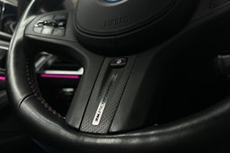 sininen BMW i4 M50 2022 kuva 16.