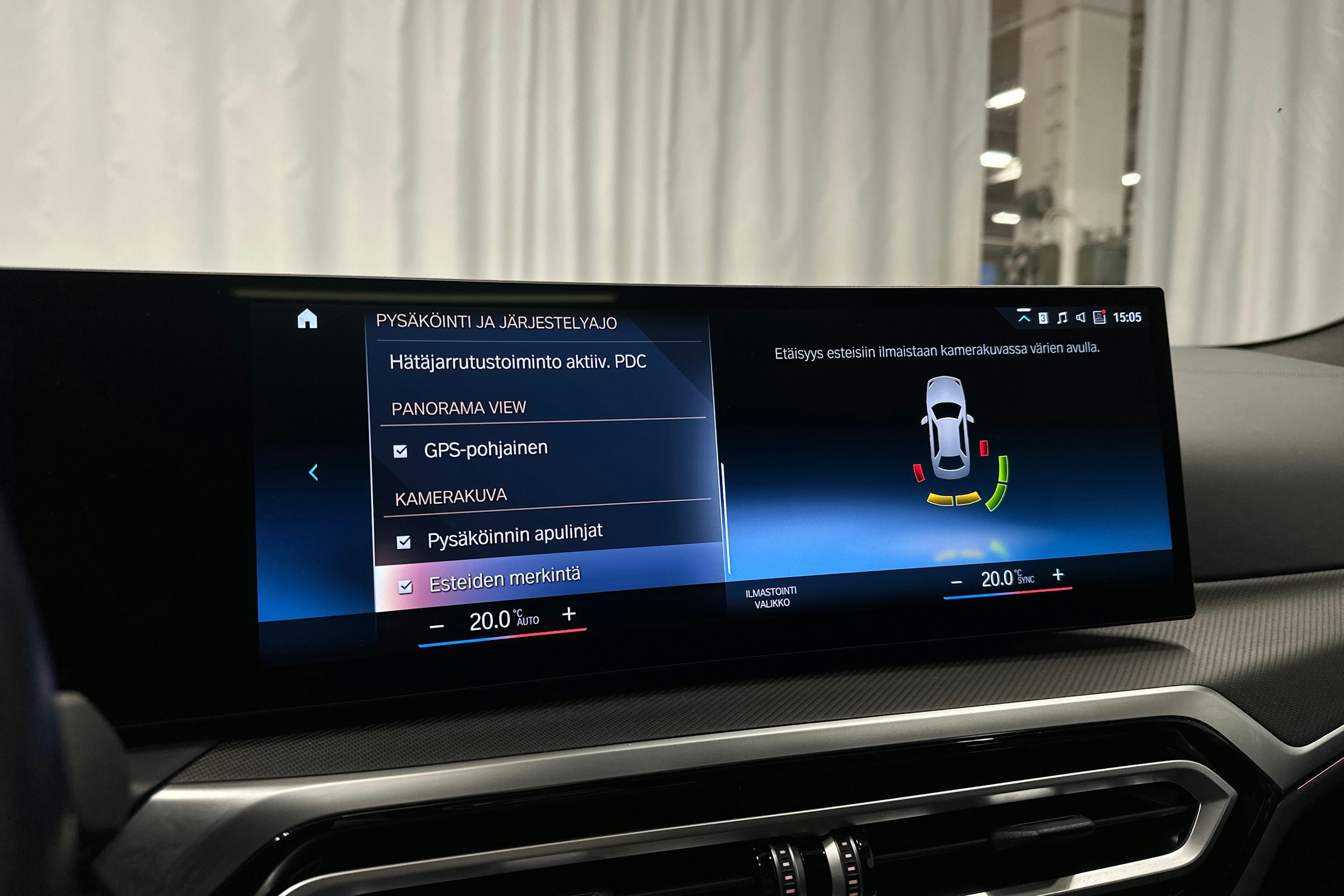 sininen BMW i4 M50 2022 kuva 26.