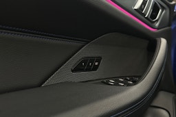 sininen BMW i4 M50 2022 kuva 33.