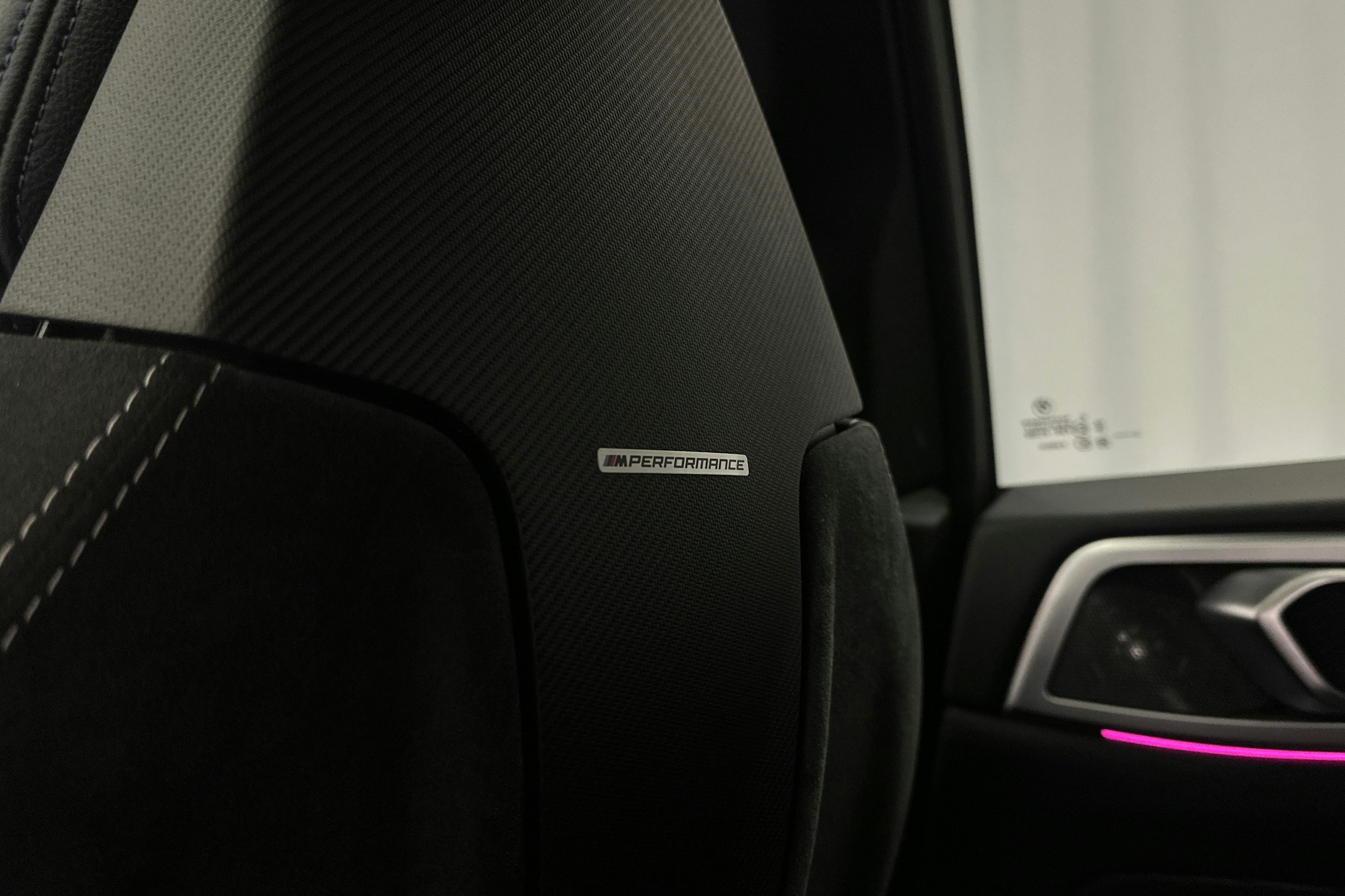 sininen BMW i4 M50 2022 kuva 34.