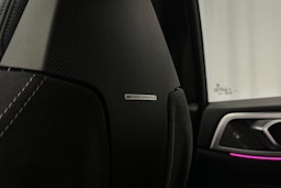 sininen BMW i4 M50 2022 kuva 34.