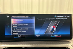 musta BMW i4 M50 2022 kuva 20.