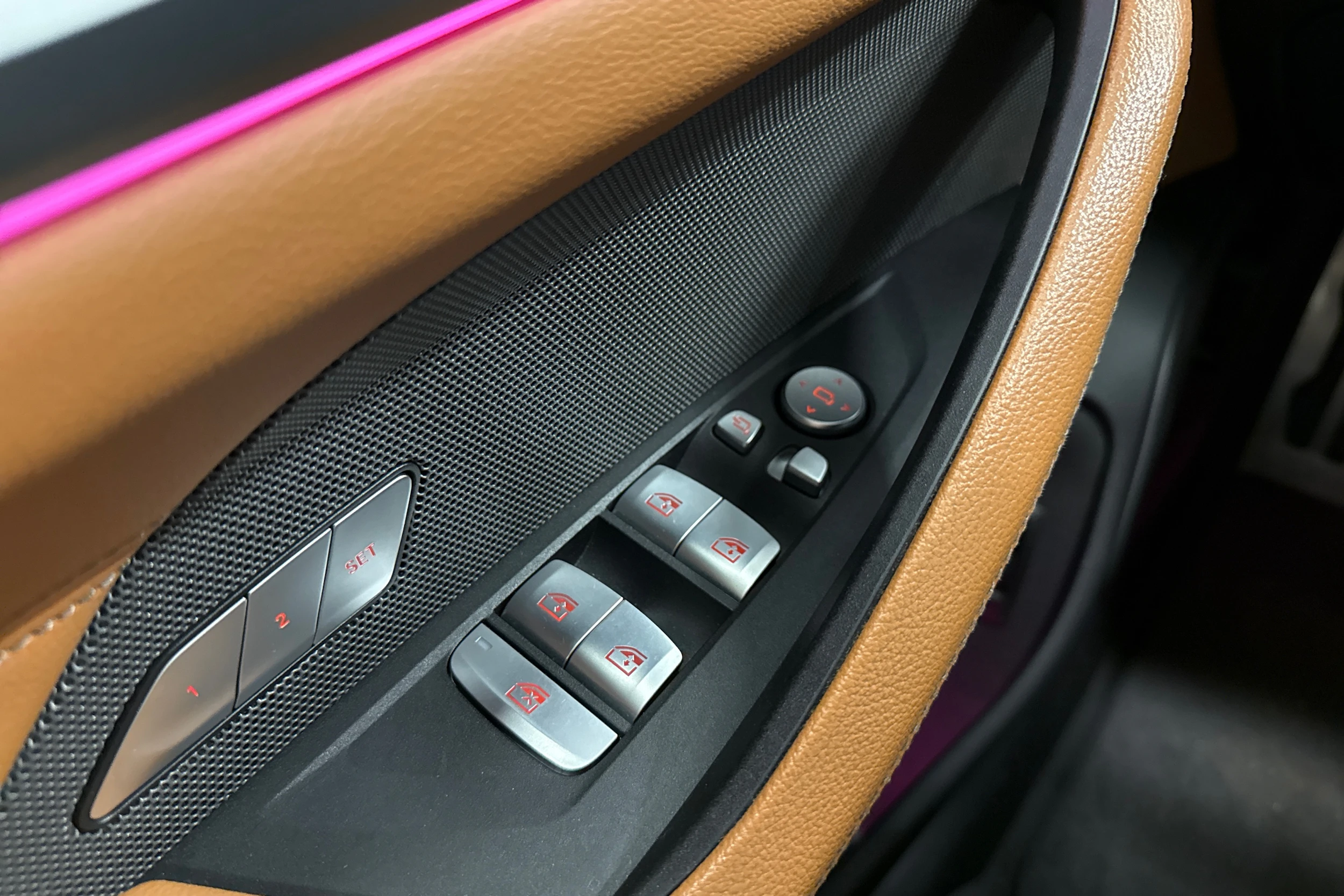 harmaa BMW i4 M50 2022 kuva 15.