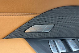 harmaa BMW i4 M50 2022 kuva 27.