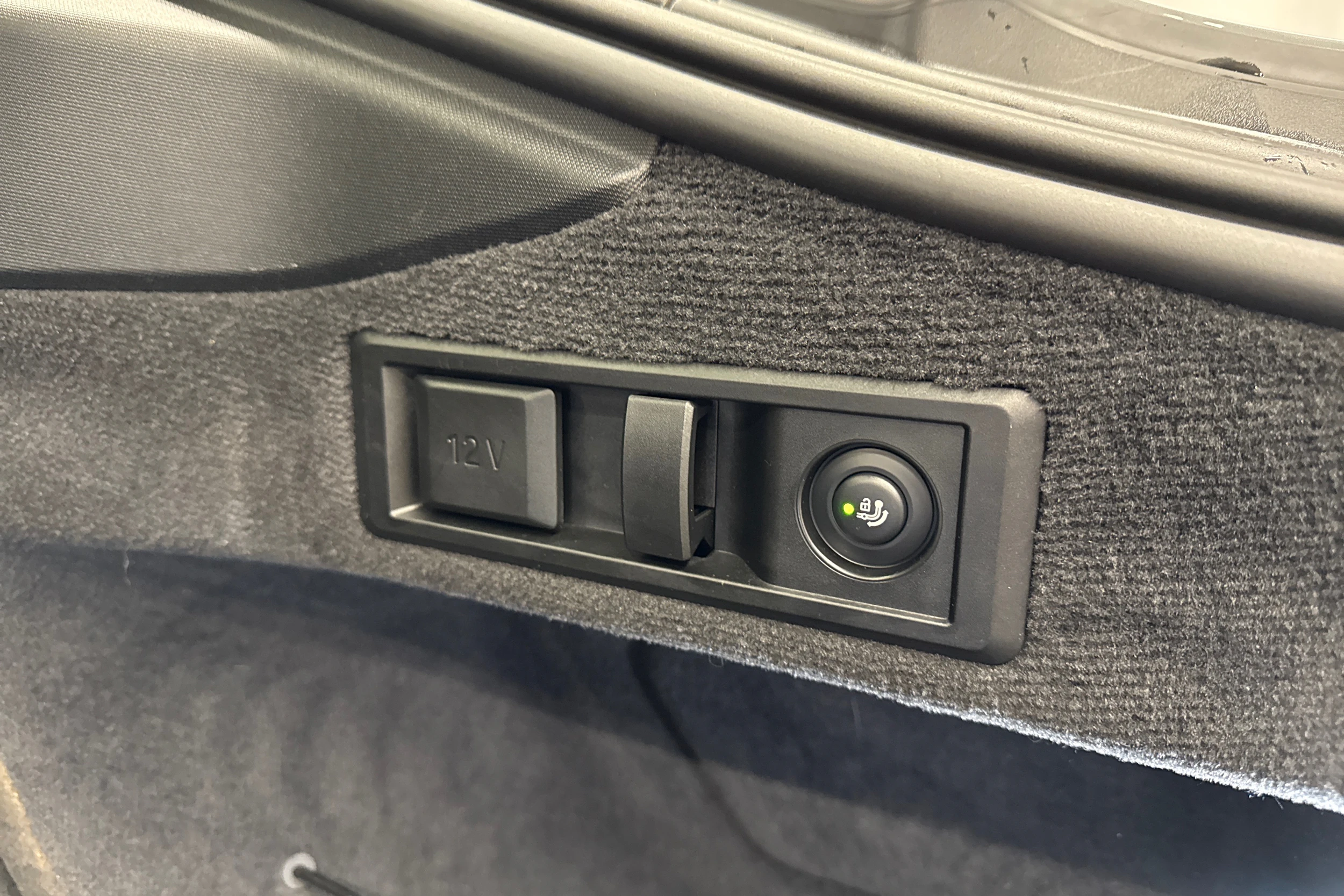 harmaa BMW i4 M50 2022 kuva 30.