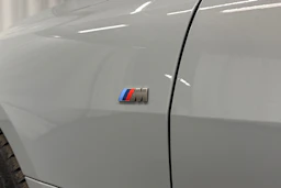 harmaa BMW i4 M50 2022 kuva 33.