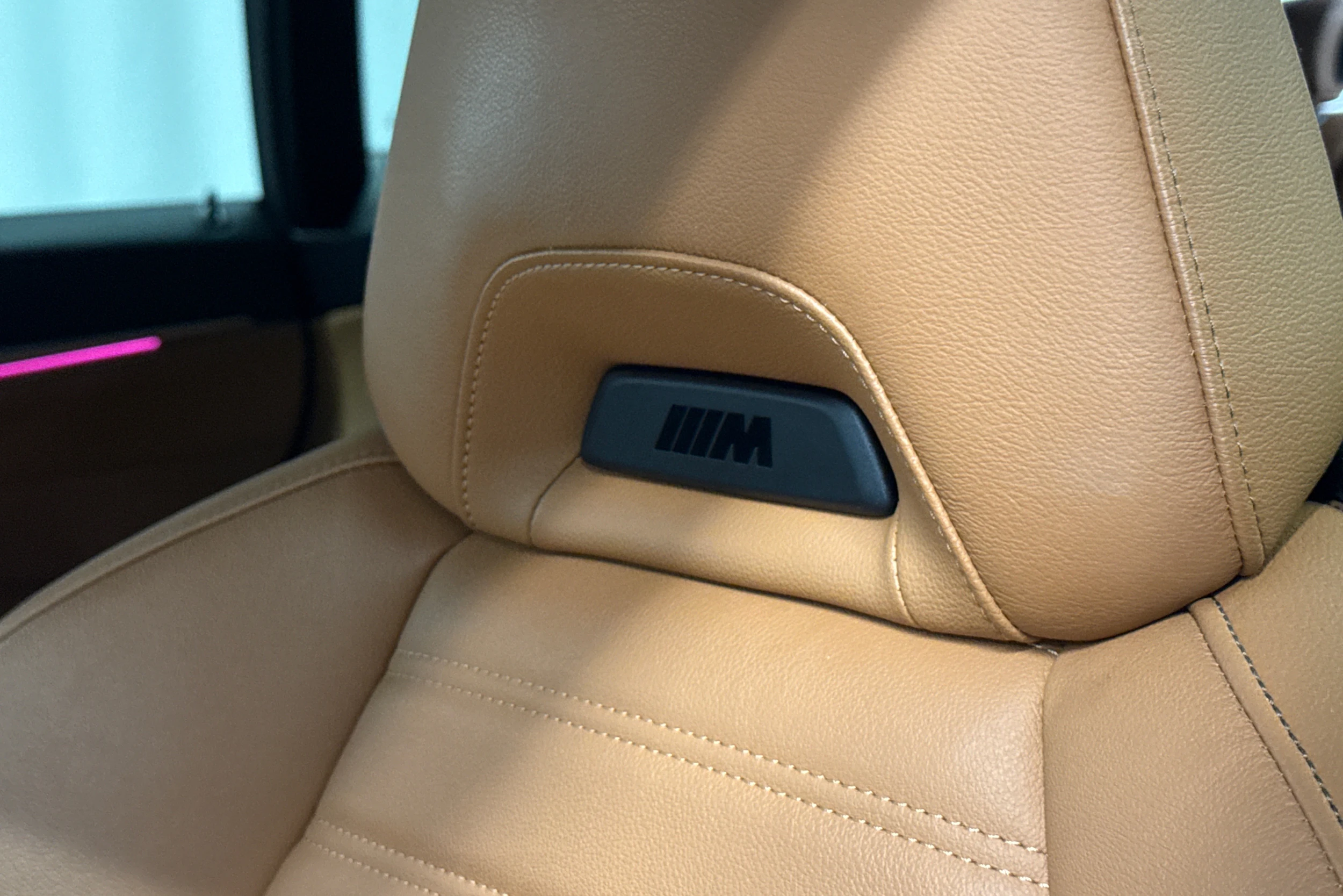 harmaa BMW i4 M50 2022 kuva 35.