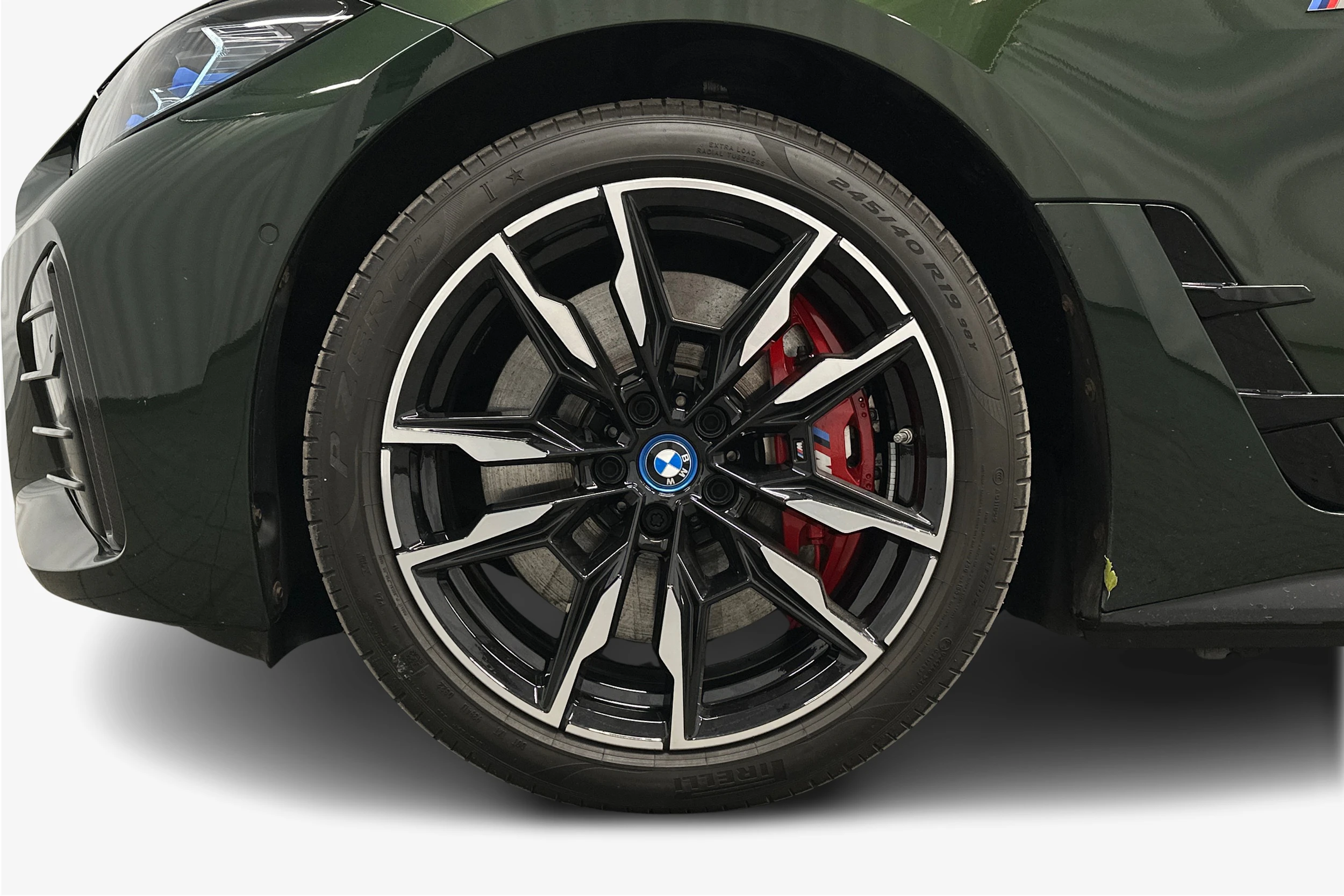 vihreä BMW i4 M50 2022 kuva 12.