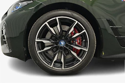 vihreä BMW i4 M50 2022 kuva 12.