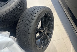 valkoinen BMW i4 M50 2022 kuva 13.